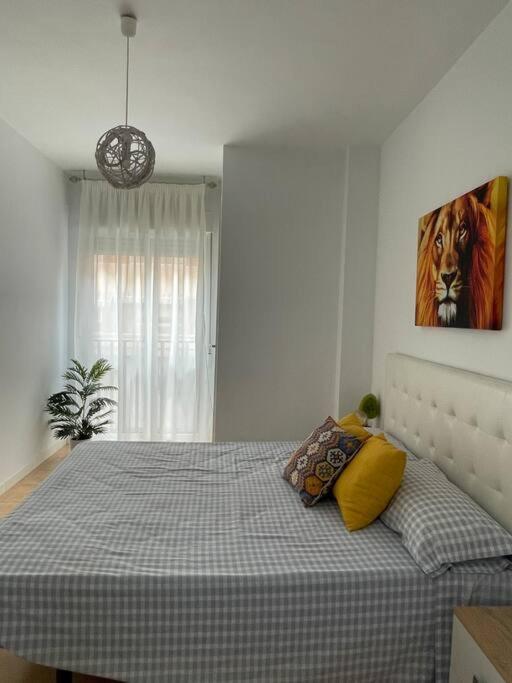 Apartamento Centro De Aguilas. المظهر الخارجي الصورة